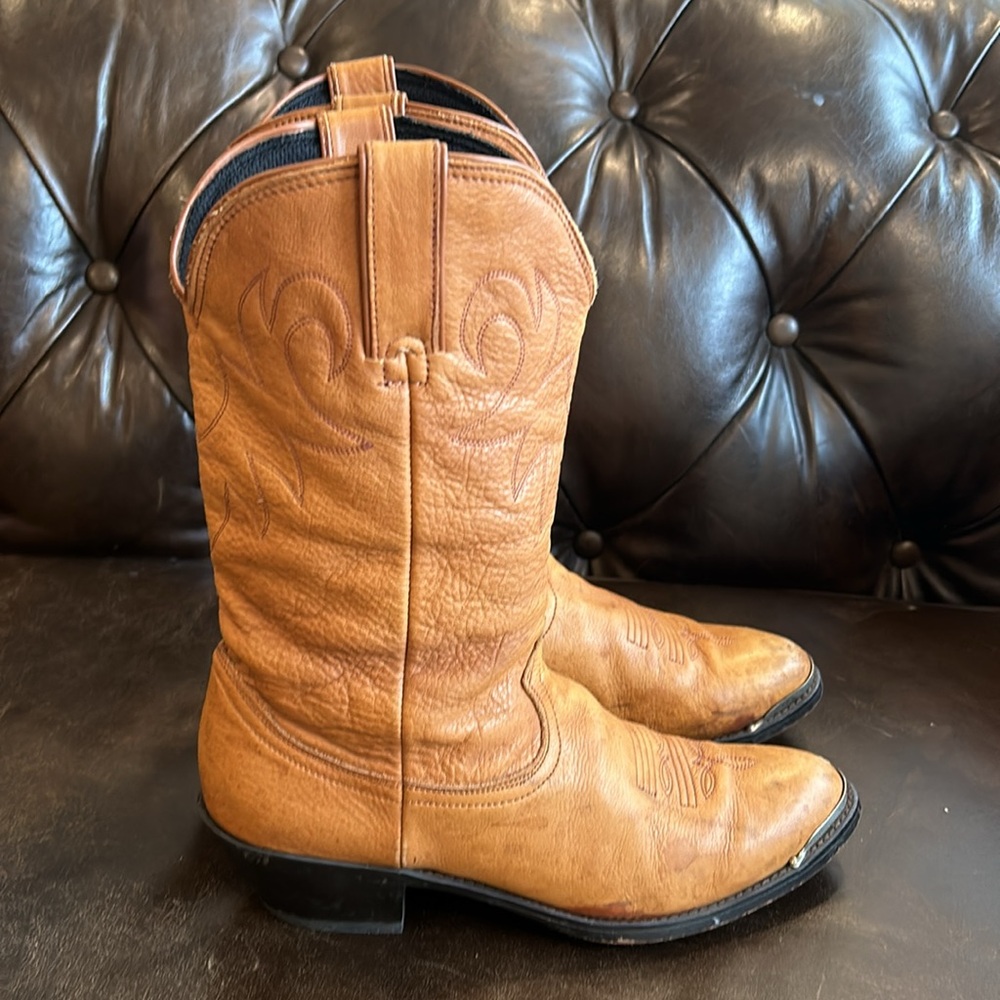 Durango Women’s Cowboy Boots size 8